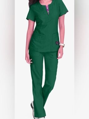 Women's Koi Lite Green Scrub Pants & Top Set